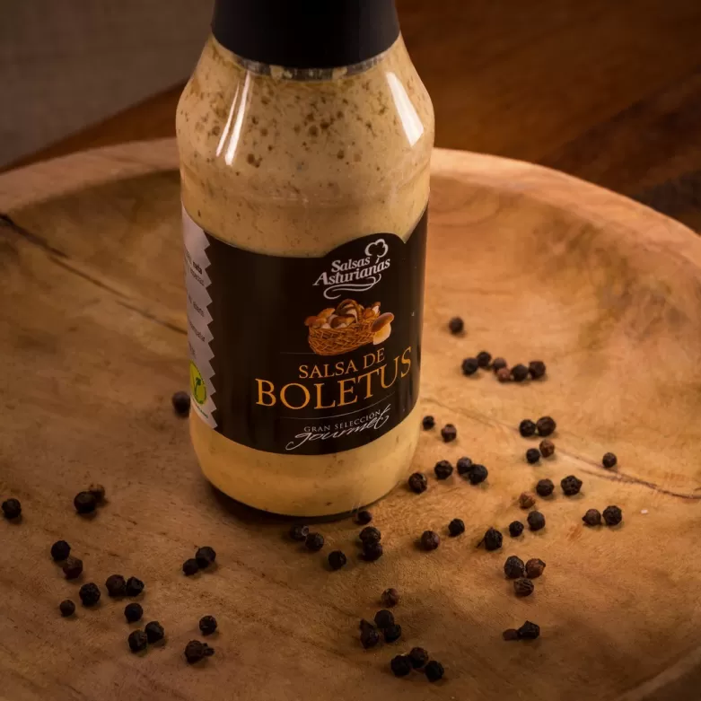 Gourmet selection boletus mushroom sauce 