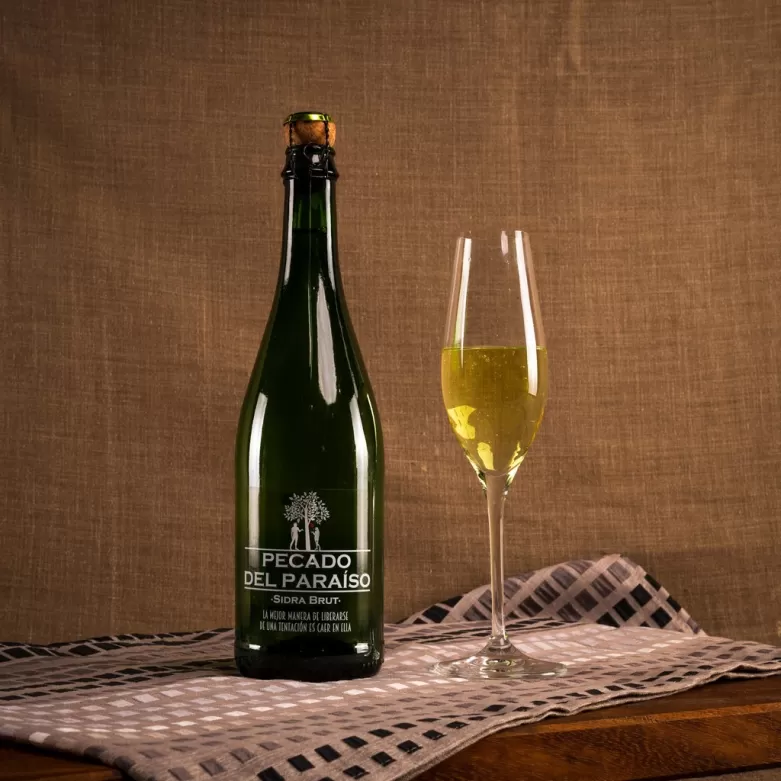 Pecados del Paraíso brut sparkling cider