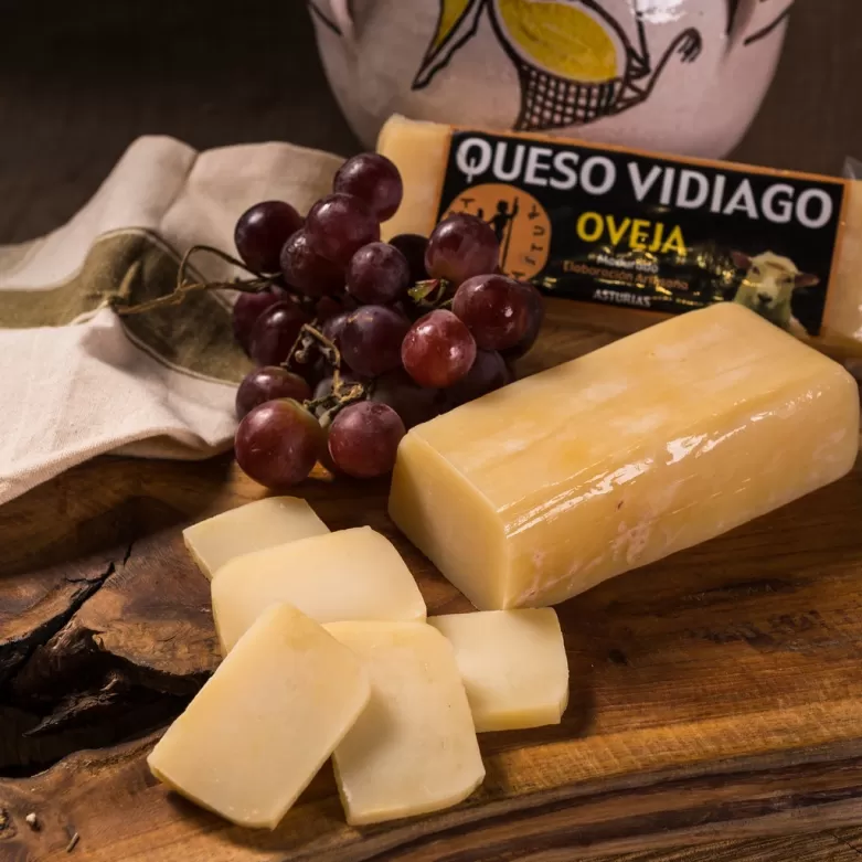 Queso de oveja Vidiago