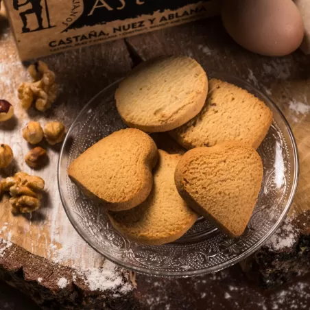 Surtido de Pastas caseras Tierra Astur. Galletas Asturianas con castaña, nuez y avellana.