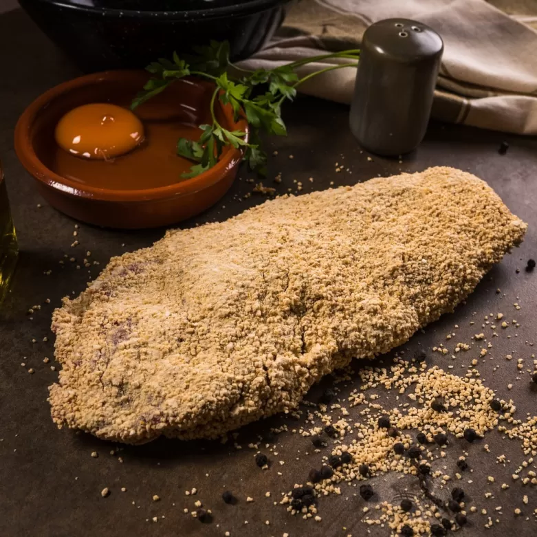 Cachopo de ternera relleno con queso Gamonéu