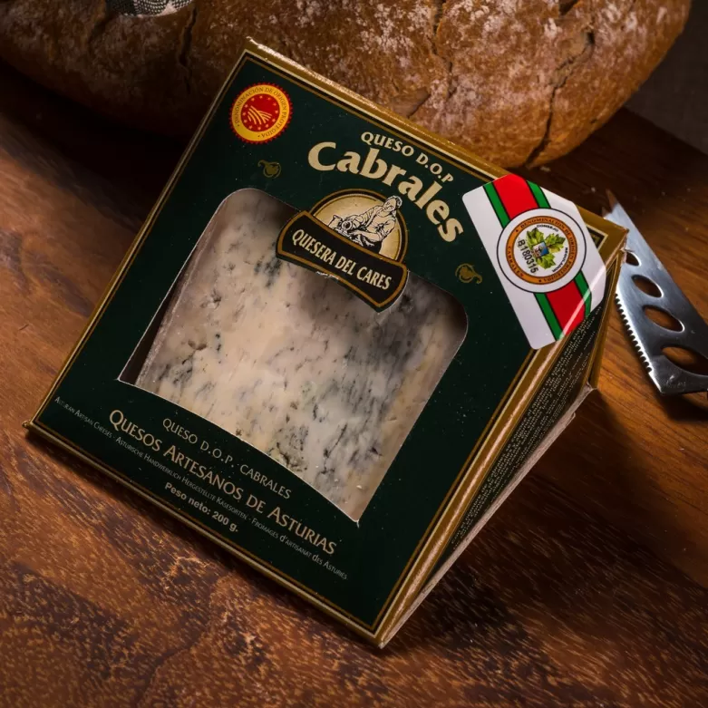 QUESO CABRALES DOP QUESERA DEL CARES